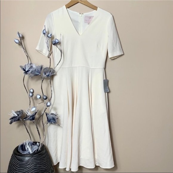 Gal Meets Glam Collection Edith Crepe City Dress - Picture 3 of 6